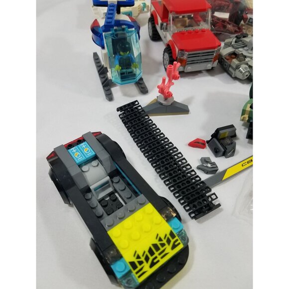 Mixed Lot Lego vehicles 4 Cars Jurassic Park Jeep Red Truck Squid Helicopter - Picture 5 of 13